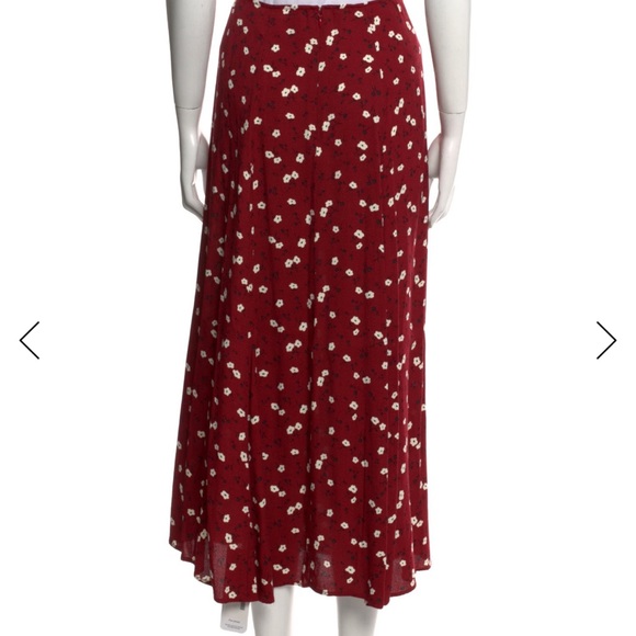 Reformation red floral print midi skirt with slit Size 8 - Picture 2 of 8